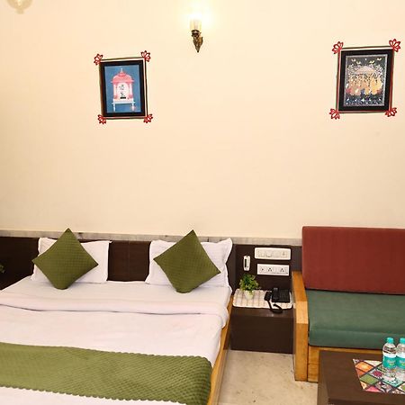 Hotel Suncity By Sharnam Nāthdwāra Exterior foto