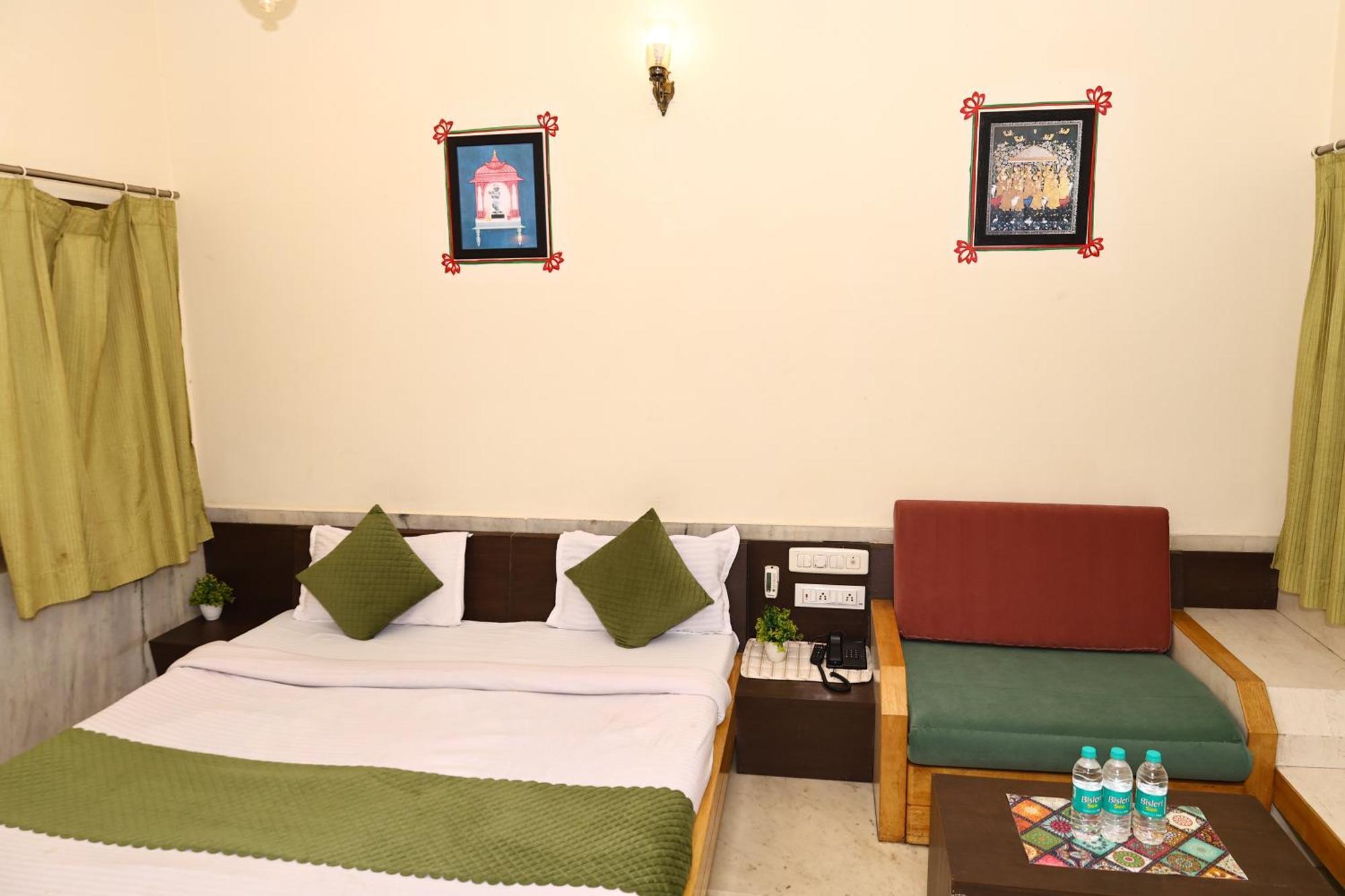 Hotel Suncity By Sharnam Nāthdwāra Exterior foto